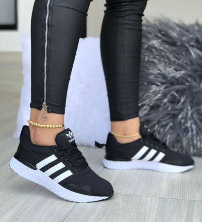 ADIDAS EPIC